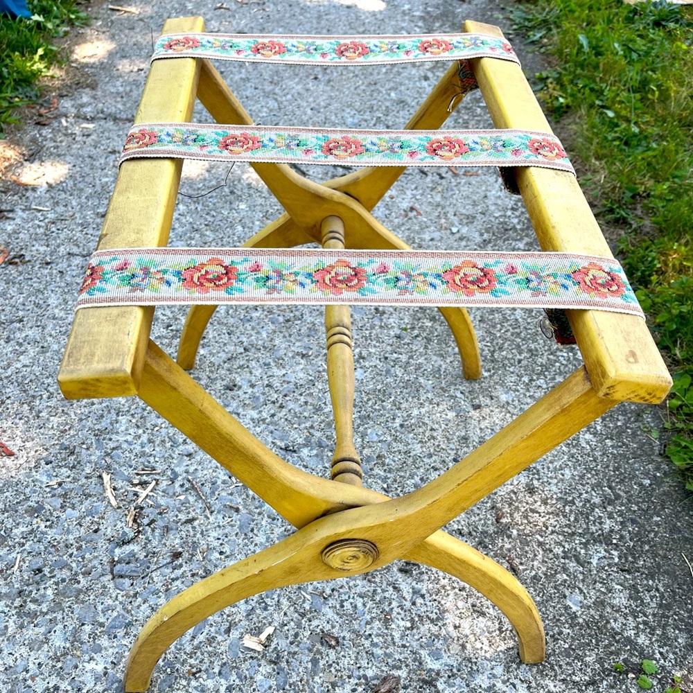 Luggage Suitcase Rack Stand Hollywood Regency Cottage Chic Decor